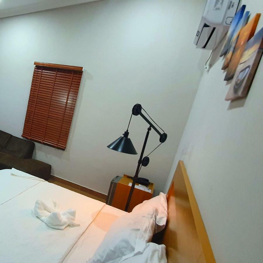 Taverna Lounge & Boutique Hotel พอร์ต ฮาร์คอร์ท ภายนอก รูปภาพ