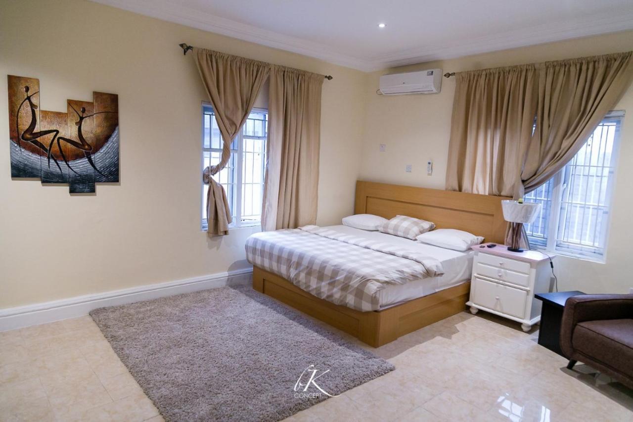 Taverna Lounge & Boutique Hotel พอร์ต ฮาร์คอร์ท ภายนอก รูปภาพ